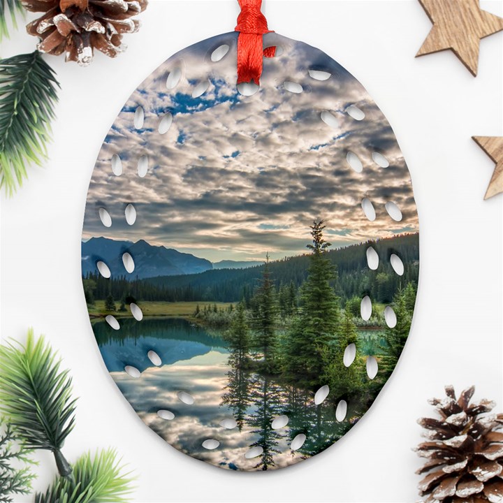 BANFF NATIONAL PARK 2 Ornament (Oval Filigree) 