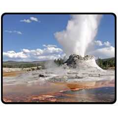 Yellowstone Castle Fleece Blanket (medium) 