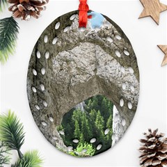 Limestone Formations Ornament (oval Filigree) 