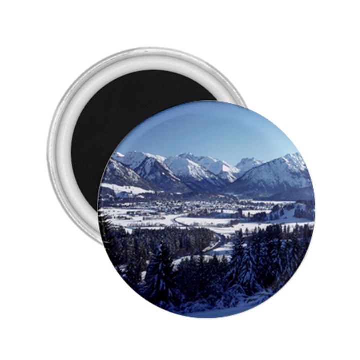 SNOWY MOUNTAINS 2.25  Magnets