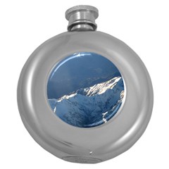 Mount Tapuaenuku Round Hip Flask (5 Oz) by trendistuff