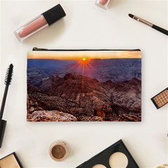 Grand Canyon 1 Cosmetic Bag (medium)  by trendistuff