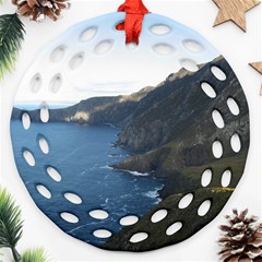 Croaghaun Cliffs Ornament (round Filigree) 