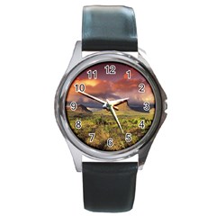 Chapada Diamantina 1 Round Metal Watches by trendistuff