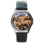 CAPITAL REEFS Round Metal Watches