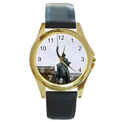 Washington Statue Round Gold Metal Watches by trendistuff