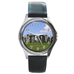 Stonehenge Round Metal Watches by trendistuff