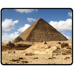 Pyramid Giza Fleece Blanket (medium) 