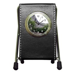 Glenfinnan Viaduct 2 Pen Holder Desk Clocks by trendistuff