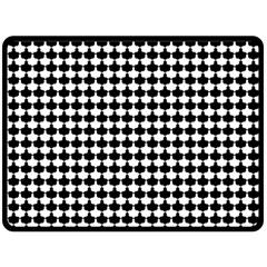 Black And White Scallop Repeat Pattern Fleece Blanket (large) 