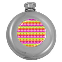 Scallop Pattern Repeat In ‘la’ Bright Colors Round Hip Flask (5 Oz) by PaperandFrill