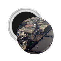 London 2 25  Magnets by trendistuff