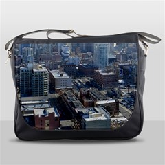 Chicago Messenger Bags by trendistuff