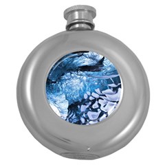 Svmnafellsjvkull Round Hip Flask (5 Oz) by trendistuff