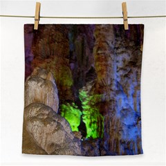 Phong Nha-ke Bang 2 Face Towel by trendistuff