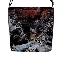 Karijini Canyon Flap Messenger Bag (l)  by trendistuff