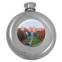 Windsor Castle Round Hip Flask (5 Oz) by trendistuff