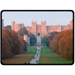 WINDSOR CASTLE Fleece Blanket (Large)  80 x60  Blanket Front