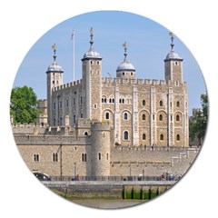 Tower Of London 2 Magnet 5  (round) by trendistuff