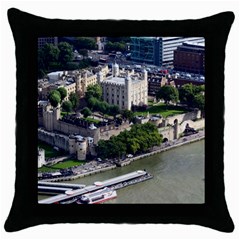 Tower Of London 1 Throw Pillow Cases (black) by trendistuff