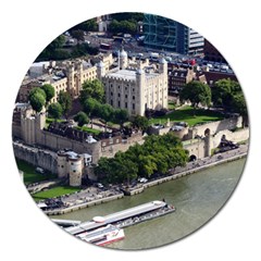 Tower Of London 1 Magnet 5  (round) by trendistuff