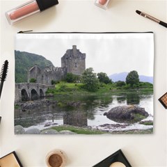 Scotland Eilean Donan Cosmetic Bag (xl) by trendistuff