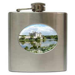 Leeds Castle Hip Flask (6 Oz) by trendistuff