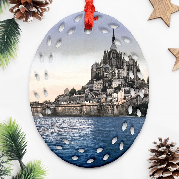 LE MONT ST MICHEL 2 Oval Filigree Ornament (2-Side) 