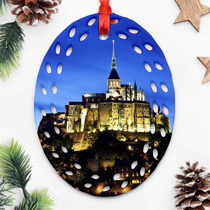 LE MONT ST MICHEL 1 Ornament (Oval Filigree) 