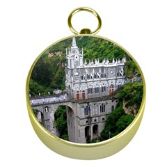 Las Lajas Sanctuary 2 Gold Compasses