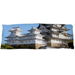 Himeji Castle Body Pillow Cases (dakimakura)  by trendistuff