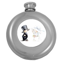 Little Bride And Groom Round Hip Flask (5 Oz) by Weddings