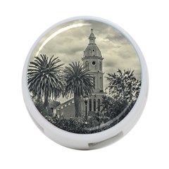 San Luis Church Otavalo Ecuador 4-port Usb Hub (one Side) by dflcprints