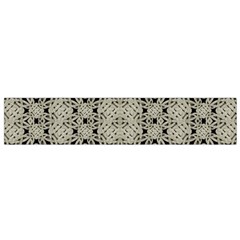 Interlace Arabesque Pattern Flano Scarf (Small) 