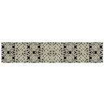 Interlace Arabesque Pattern Flano Scarf (Small) Front