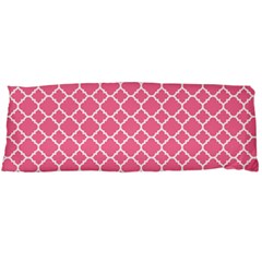 Soft Pink Quatrefoil Pattern Body Pillow Case (dakimakura) by Zandiepants