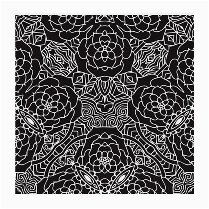 Petals in Black White, Bold Flower Design Medium Glasses Cloth (2 Sides)