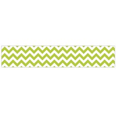 Spring Green & White Zigzag Pattern Flano Scarf (large)