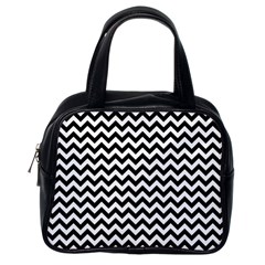 Black & White Zigzag Pattern Classic Handbag (one Side) by Zandiepants