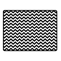 Black & White Zigzag Pattern Double Sided Fleece Blanket (small)