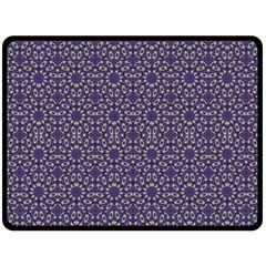 Stylized Floral Check Fleece Blanket (large) 