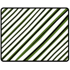 Diagonal Stripes Fleece Blanket (medium) 