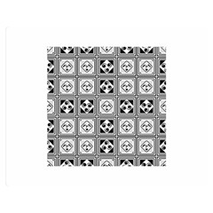 Black And White Double Sided Flano Blanket (medium) 