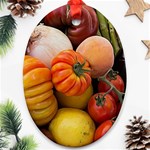 Heirloom Tomatoes Ornament (Oval)  Front