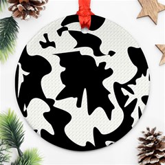 Black And White Elegant Design Ornament (round) 