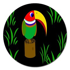 Toucan Magnet 5  (round) by Valentinaart