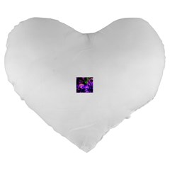 15   11r1r1trq Large 19  Premium Flano Heart Shape Cushions