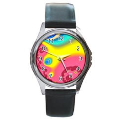 Distinction Round Metal Watch by TRENDYcouture