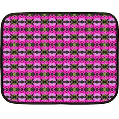 Pretty Pink Flower Pattern Fleece Blanket (mini)