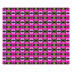 Pretty Pink Flower Pattern Double Sided Flano Blanket (small) 